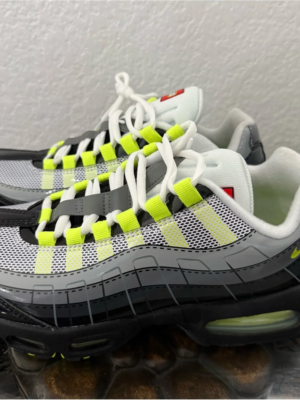 Nike Air Max 95 x LEGO Big Kids' Shoes Size 7Y Black Green and White New No Box